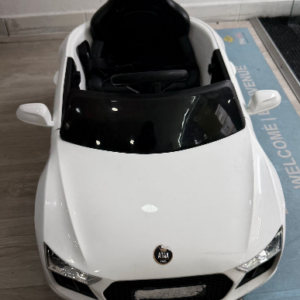 CARRO ELÉTRICO INFANTIL BRANCO