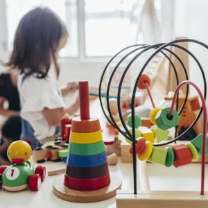 Os Melhores Brinquedos Educativos para Bebés e Crianças Pequenas